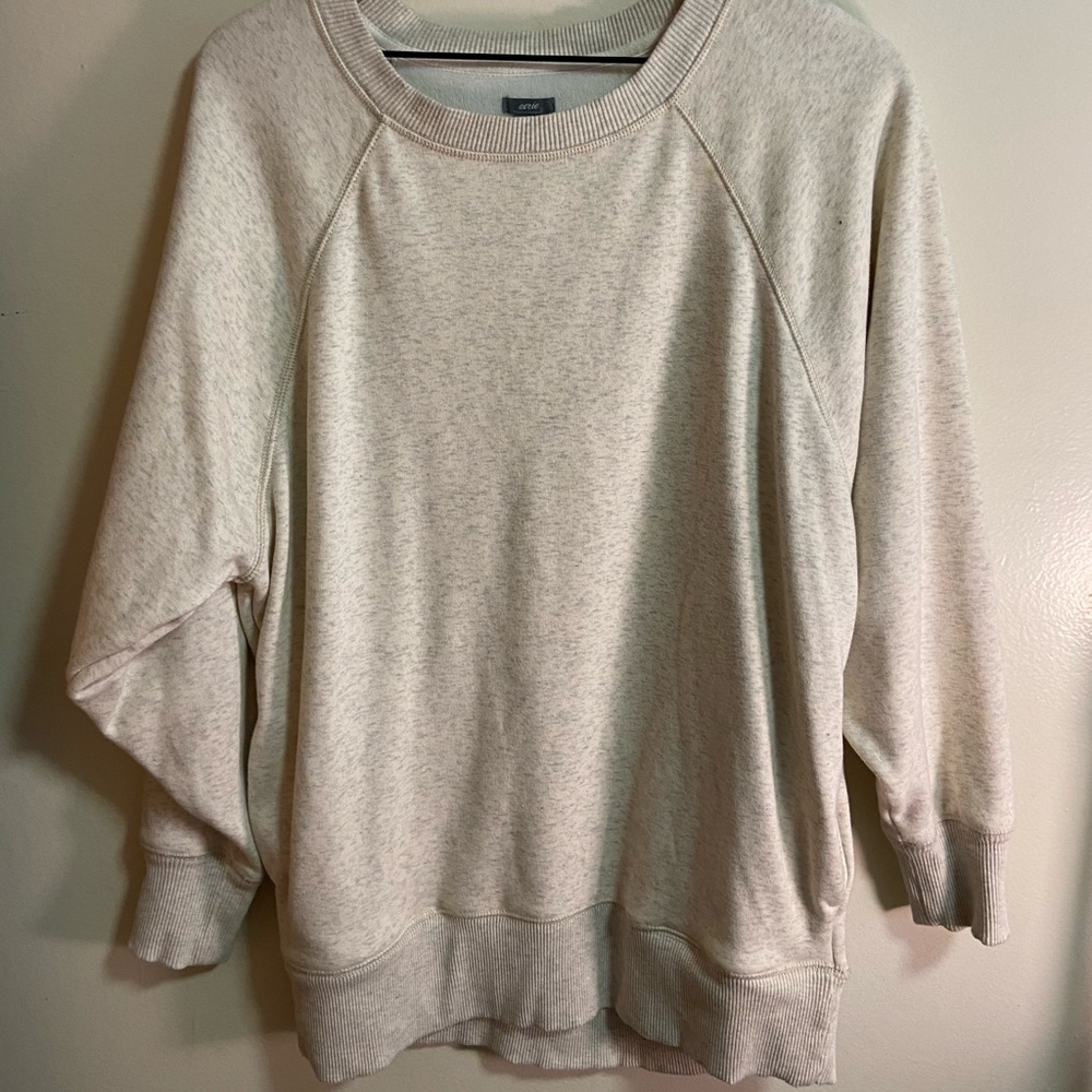 CUTE OFF WHITE SWEATER 🤍